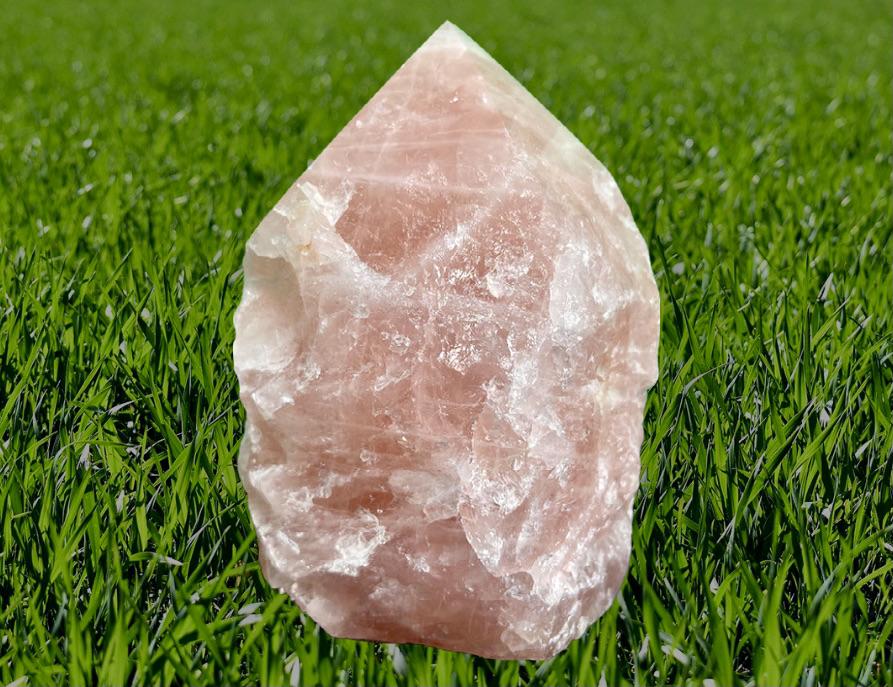 "CUPID'S ARROW" Rose Quartz Very High Quality Crystal Point