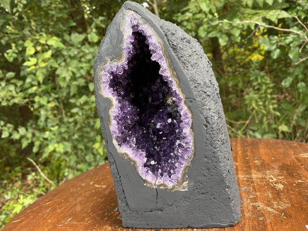 "STARLIGHT" Deep Amethyst Geode Cathedral 8.00 High Quality Agate Rim NS-259