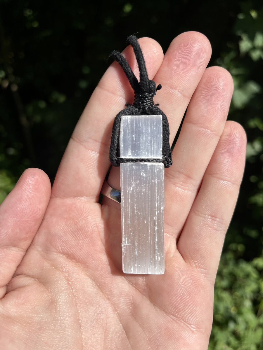 "CLEANSING MAGNIFICATION" High Quality Selenite Stone Necklace