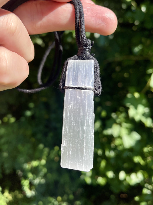 "CLEANSING MAGNIFICATION" High Quality Selenite Stone Necklace