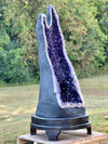 "WORLD CLASS ELEGANCE" Tall Amethyst Geode 74.00 Very High Quality XA-3