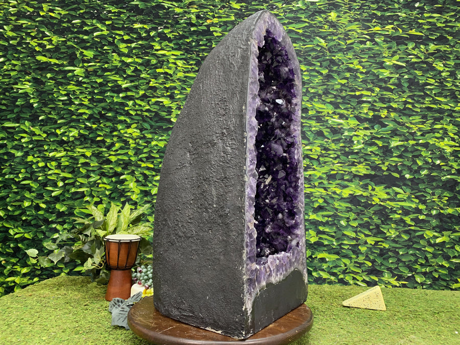 "SIZE MATTERS" Huge Deep Amethyst Geode 29.00 Super High Quality Cathedral NS-412