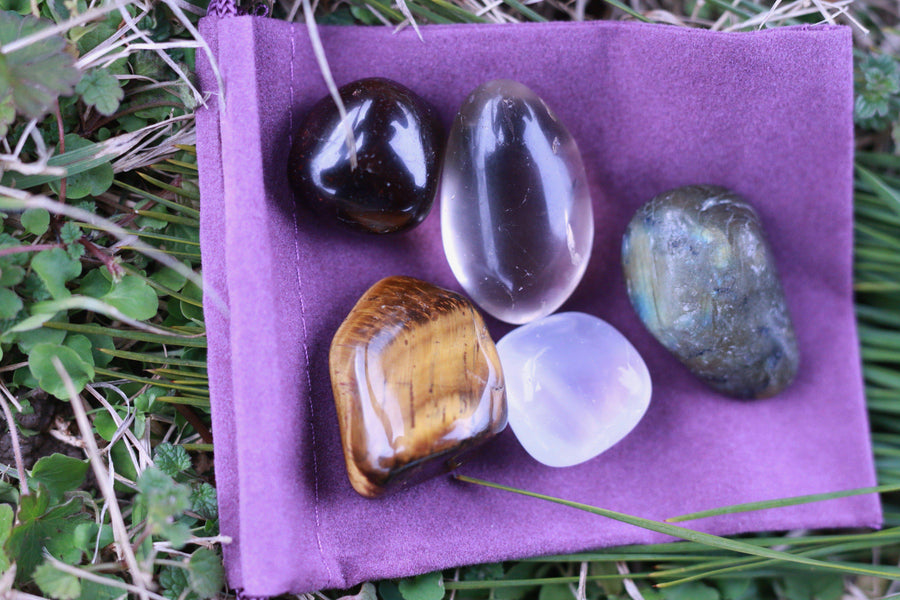 Healing Stones for Wealth and Prosperity