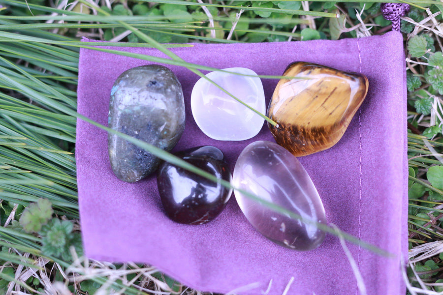 Healing Gemstones for Wealth and Prosperity