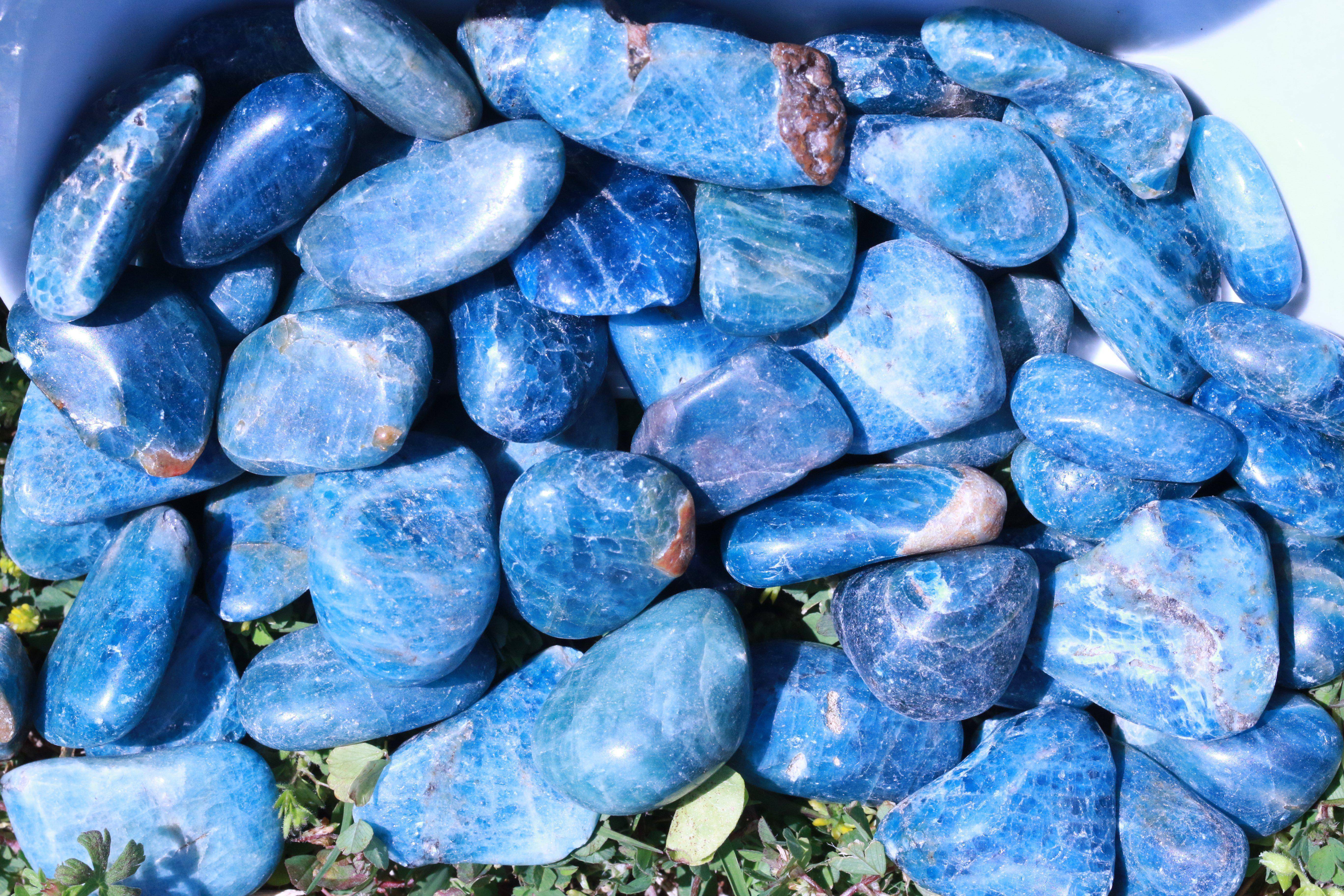 Tumbled Blue Apatite Stone 