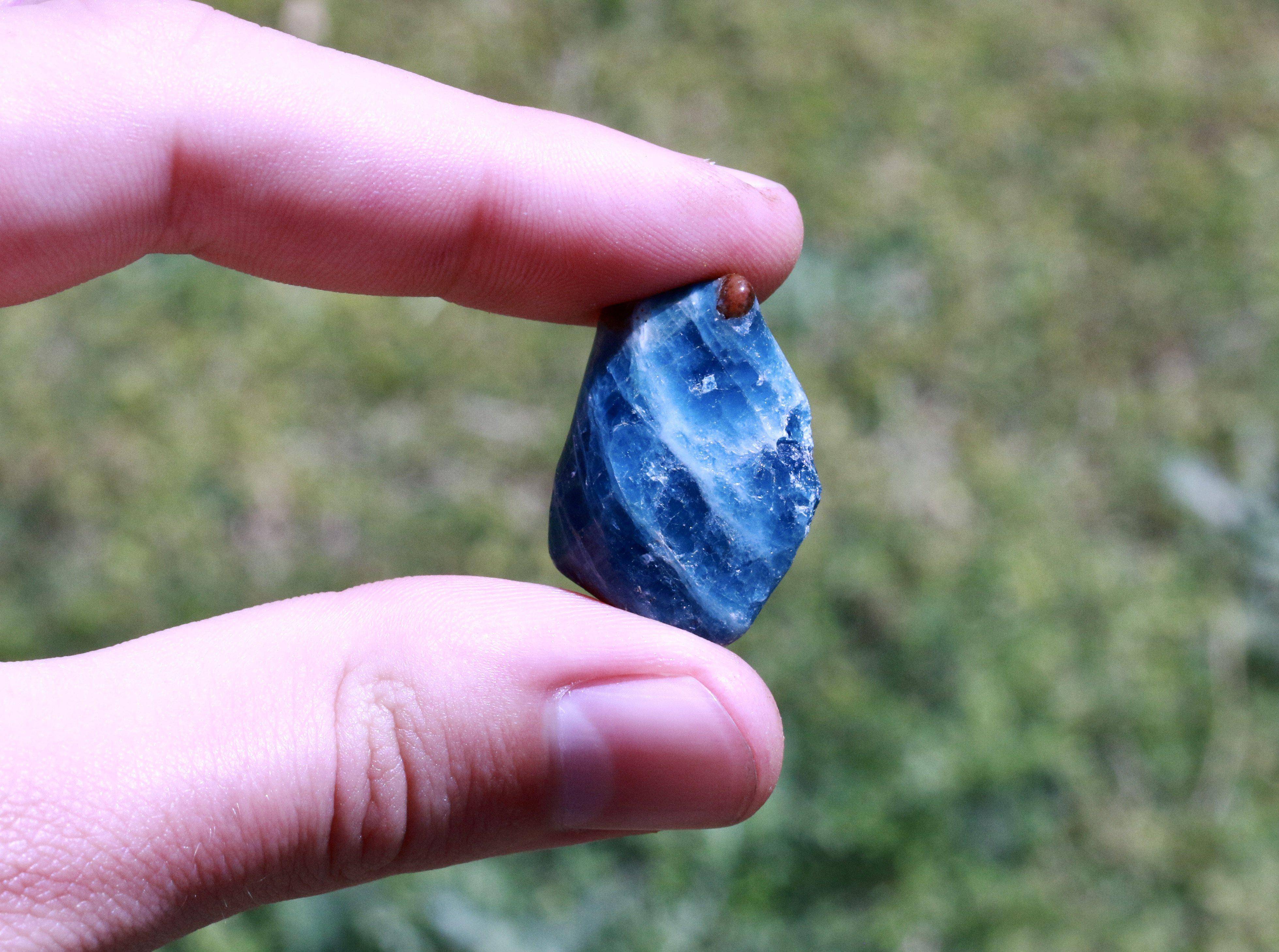 Tumbled Blue Apatite Stone 