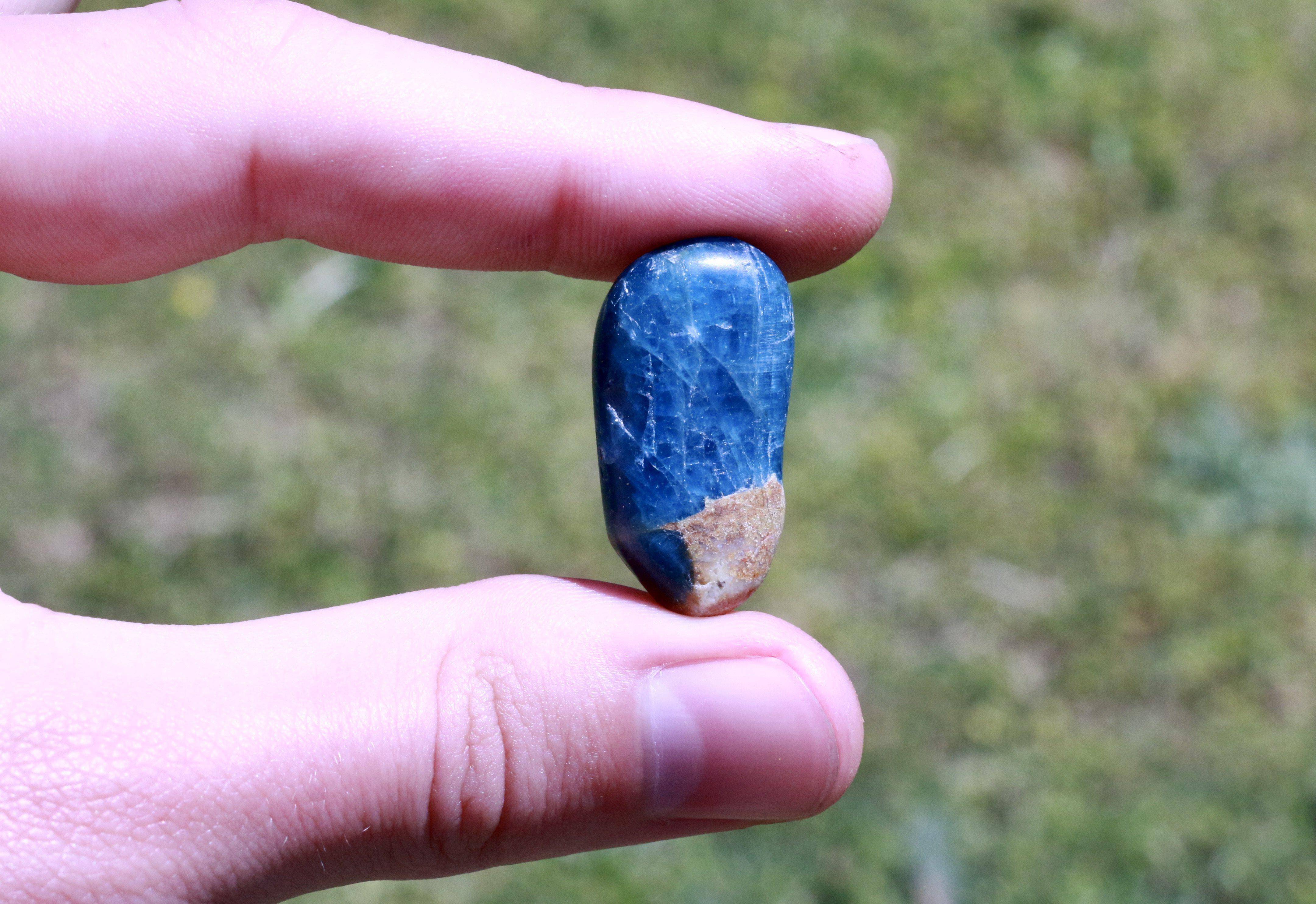 Tumbled Blue Apatite Stone 