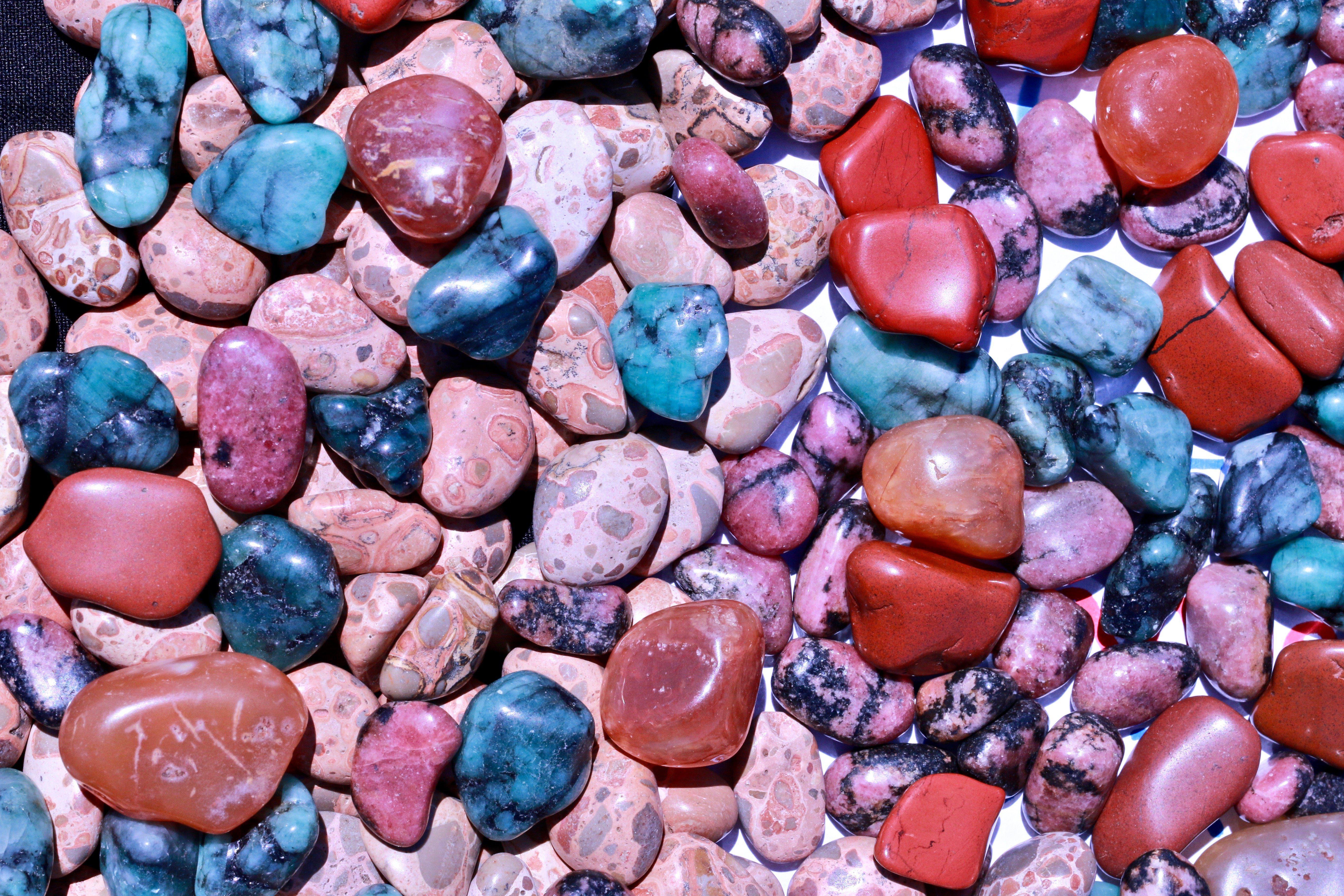 Healing Gemstones for Cancer Zodiac Sign