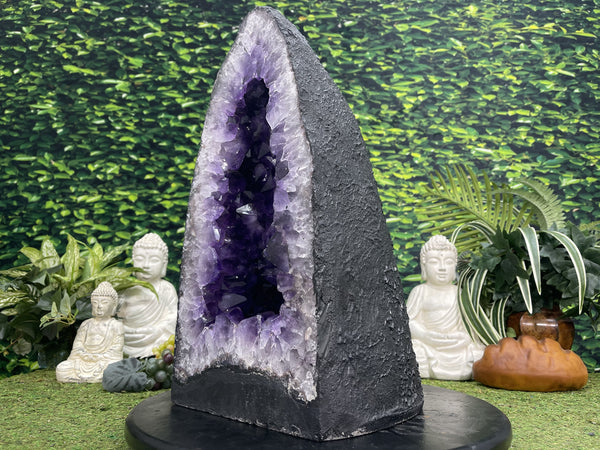 "CELEBRATORY TREAT" Tall Amethyst Geode Cathedral 19.00 Brazil High Quality NS-609