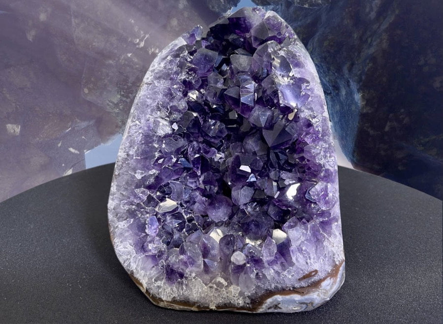 "CUTTING ENERGETIC CORDS" Amethyst Geode Uruguay 5.75 Incredibly High Quality JP-29