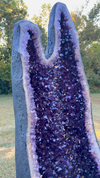 "WORLD CLASS ELEGANCE" Tall Amethyst Geode 74.00 Very High Quality XA-3