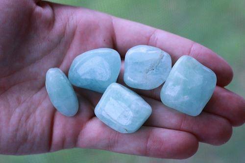 Aquamarine Tumbled Stone-Cosmic Cuts