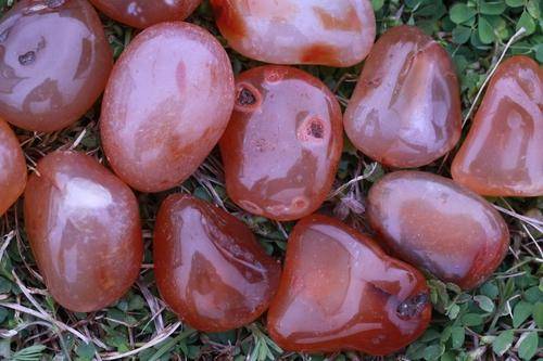 Carnelian Tumbled Stone-Cosmic Cuts