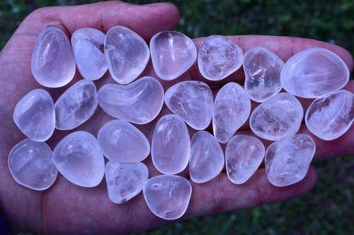 Clear Quartz Tumbled Stone-Cosmic Cuts