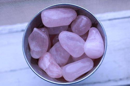 Rose Quartz Tumbled Stone-Cosmic Cuts